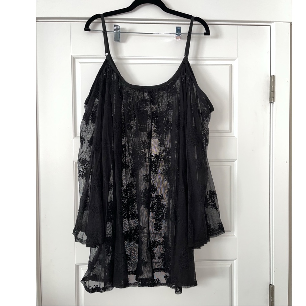 NWT Torrid Plus Size 2x Black Sheer Lace Blouse with Bell Sleeve & Cold Shoulder - Picture 6 of 8